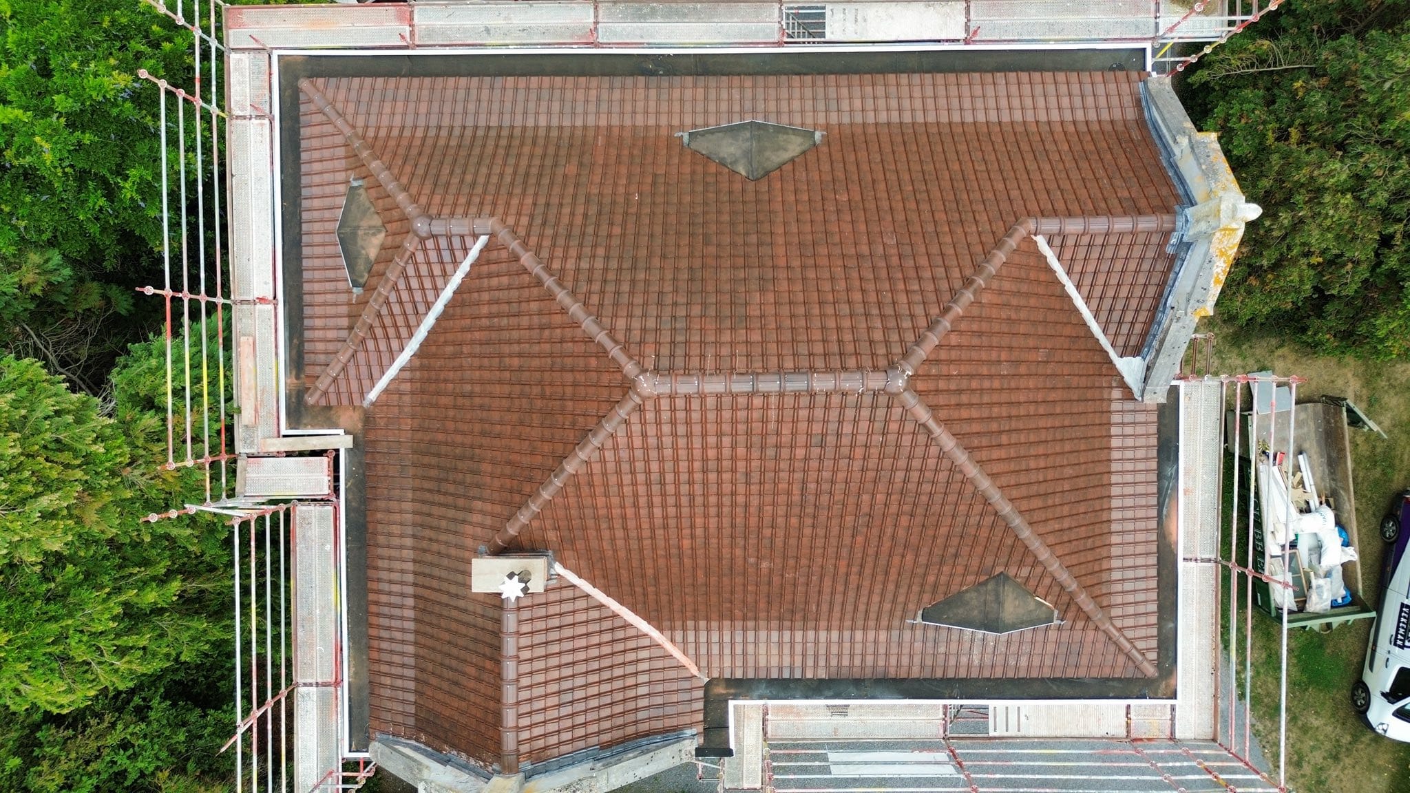 Dakrenovatie Ronse – eindresultaat